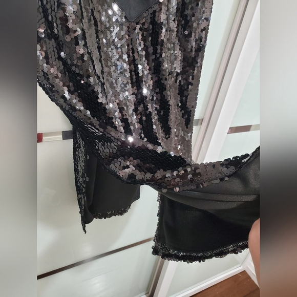 Sequined Bohoo Backless Dress - Picture 10 of 14